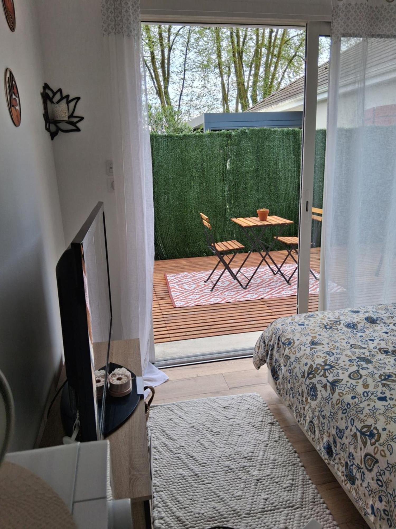 Stud'Home Gestas Buitenkant foto